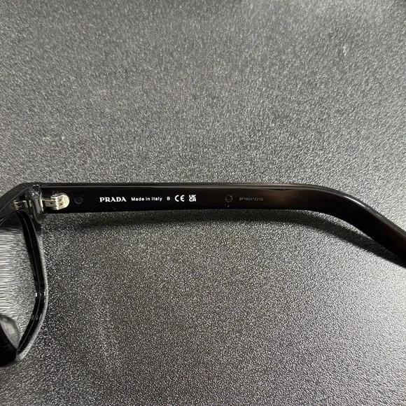 Prada Sunglasses spr a 17-F - Picture 3 of 4